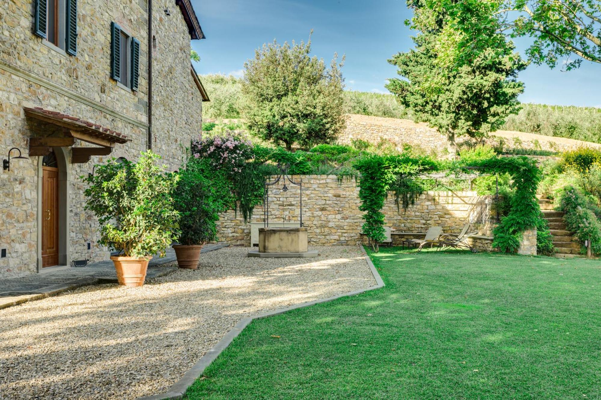 La Valletta Boutique Wine Estate Panzano in Chianti ภายนอก รูปภาพ